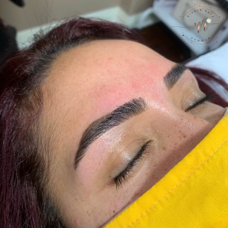 Henna Eyebrows